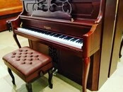 "WAGNER" piano