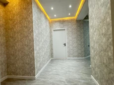 Perla mebelin üstündə kupçalı mənzil