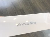 Apple AirPods Max kredit