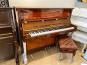 "WAGNER" piano
