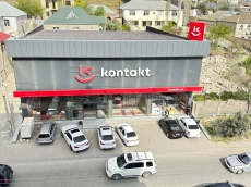 Perla mebelin üstündə kupçalı mənzil