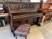 "WAGNER" piano