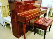 "WAGNER" piano