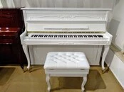 "WAGNER" piano